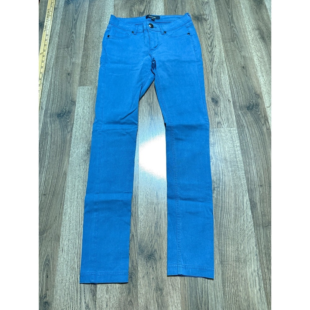 Active USA Pants Women's Size Small Blue Skinny Legs Medium Wash Mid Rise